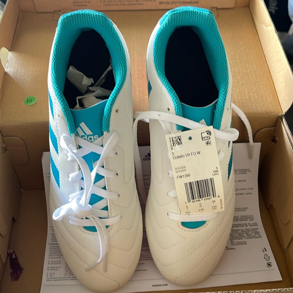 Goletto VII FG W Soccer women’s shoes